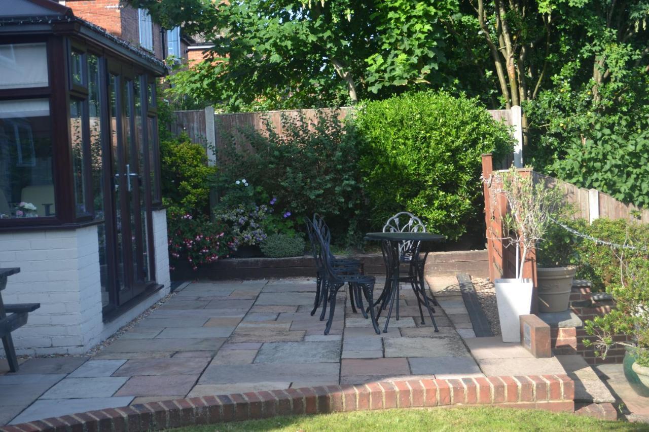Harriet House B&B Canterbury Exteriör bild